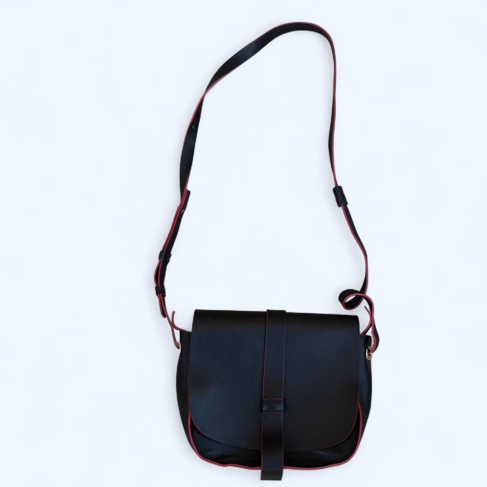 Vittoria Napoli Italian Leather Black Red Crossbody Shoulder Messenger Bag Purse